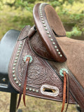Used 14.5 inch Circle Y Tammy Fischer Wide Fit Remuda Signature Treeless Barrel Saddle 1317