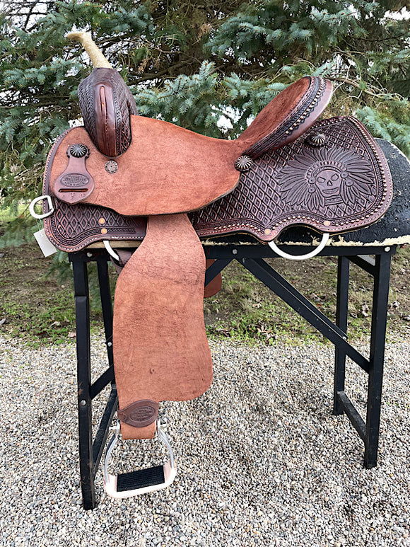 New 15 inch JB Heritage Barrel Saddle with copper dots and burst conchos