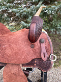 New 15 inch JB Heritage Barrel Saddle with copper dots and burst conchos